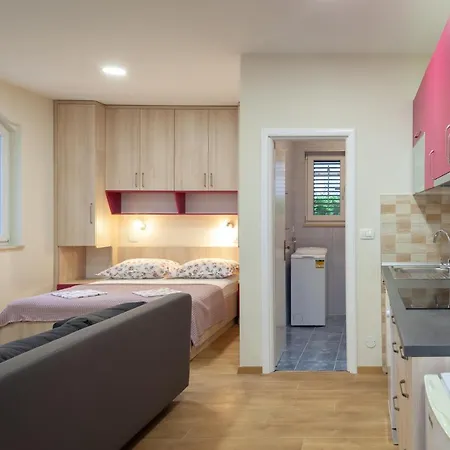 Apartment Vito I Cvita