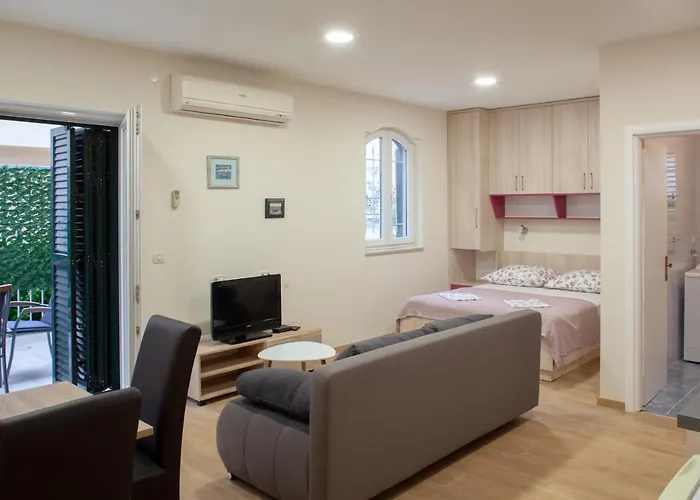 Vito I Cvita Daire *